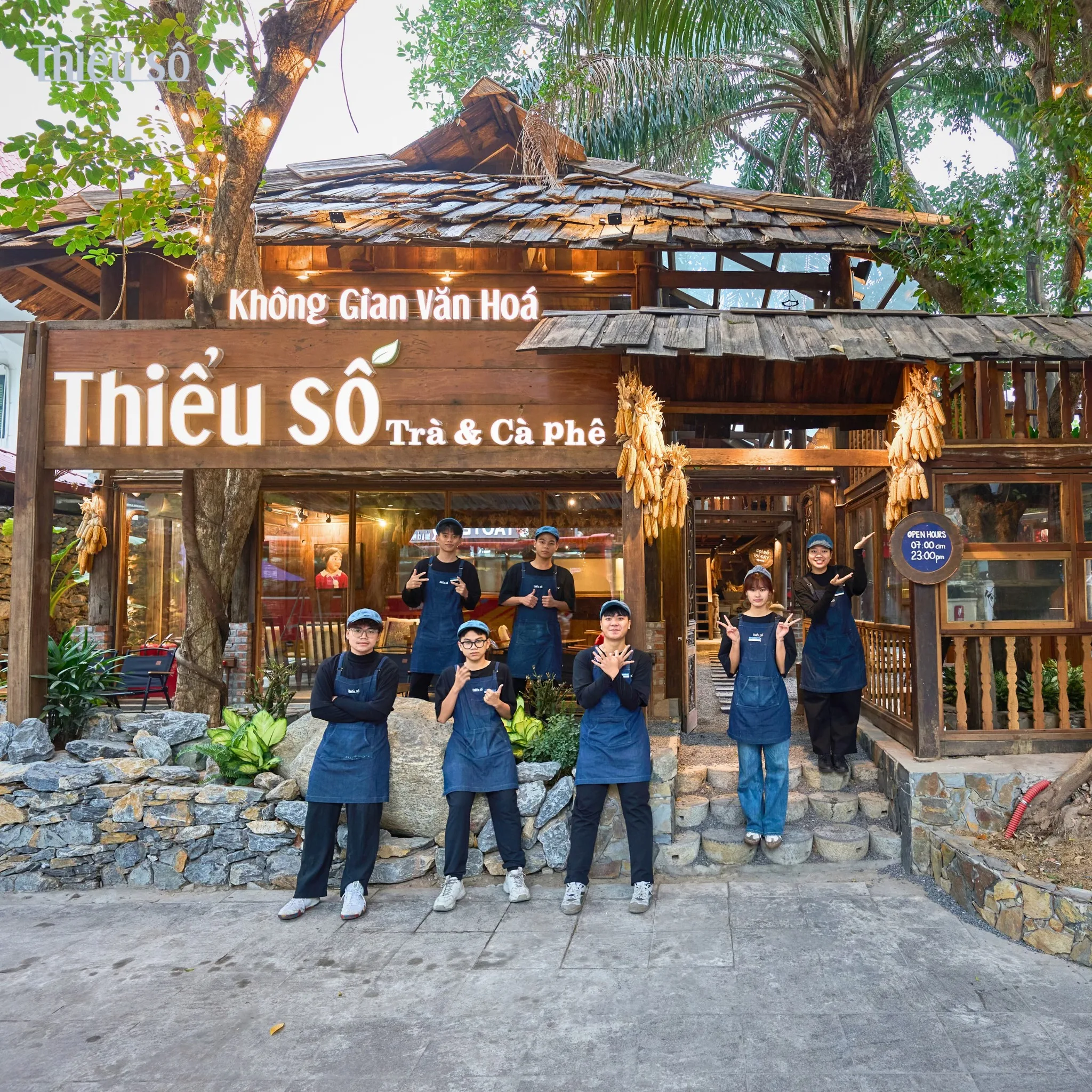 Thiểu Số Cafe Hạ Long 
