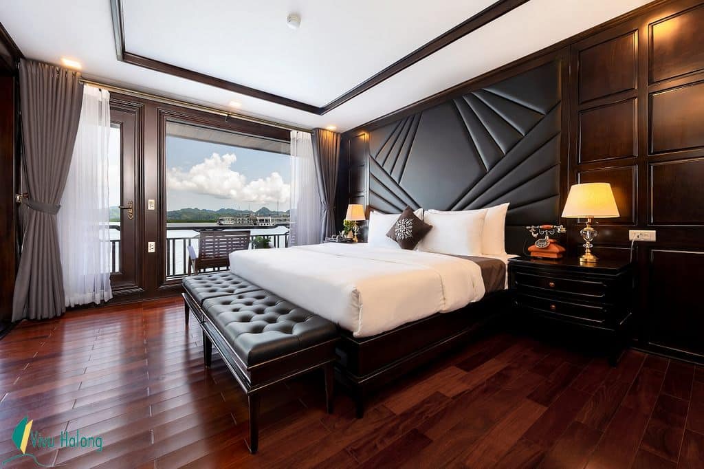 Suite cabin on La Regina Legend luxury cruise