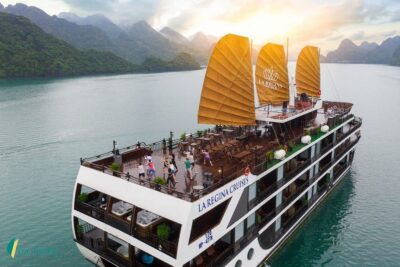 6 questions to ask before booking Halong Bay cruise tours