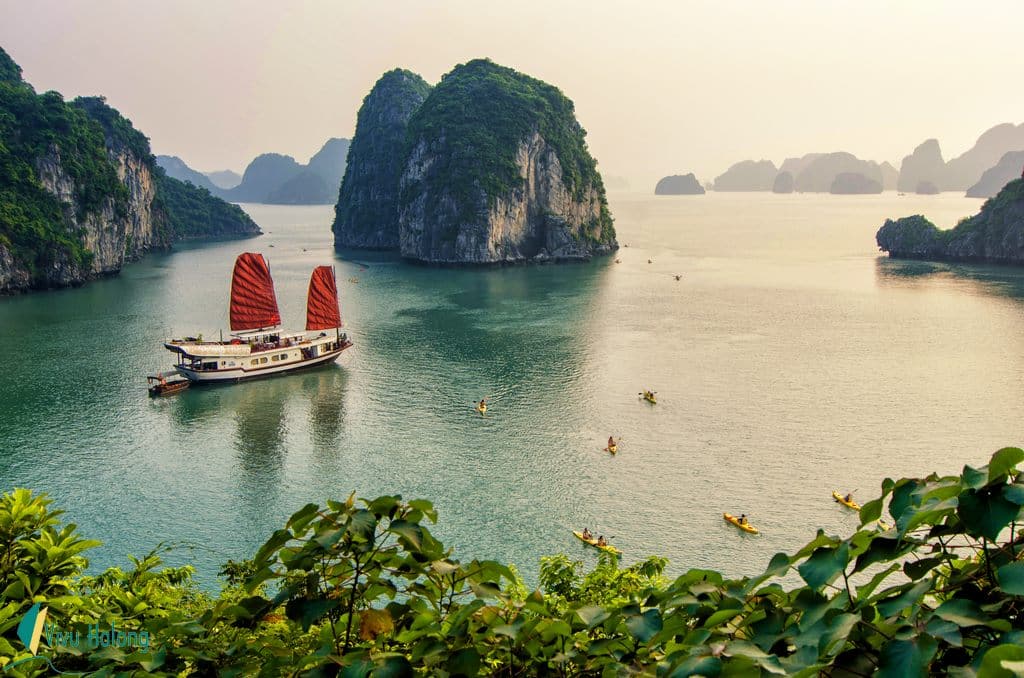 Panoramic view from Thien Canh Son cave 