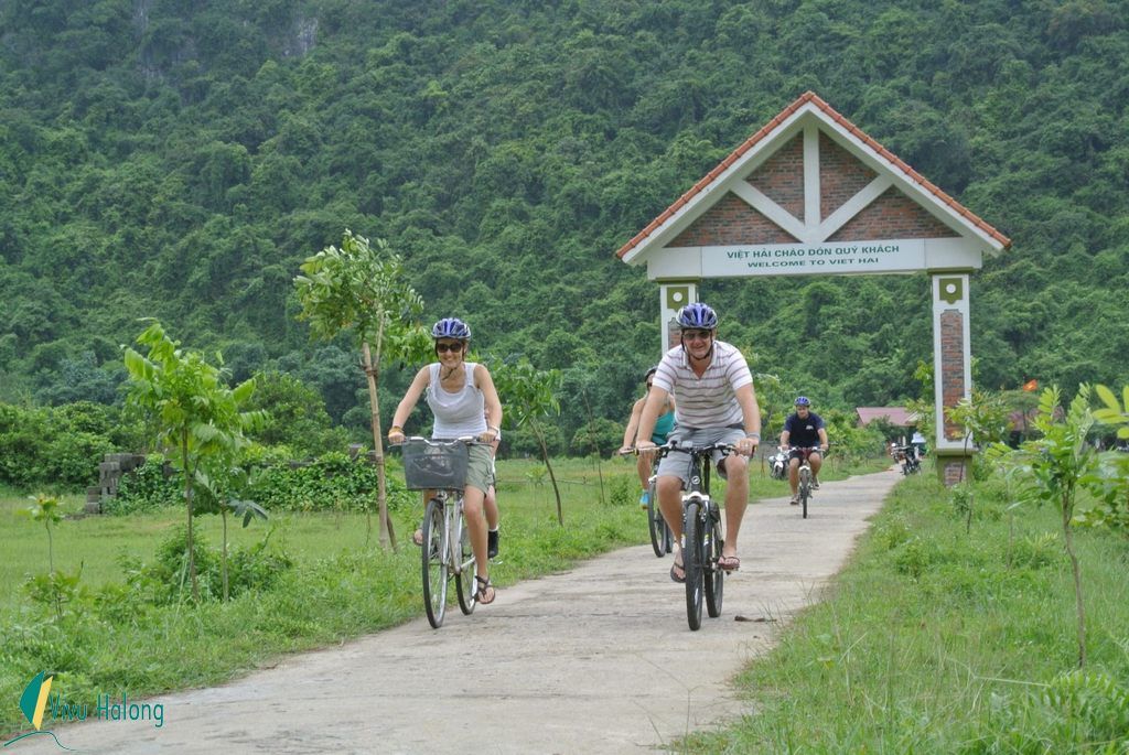 Cycling to Viet Hai village in Cat Ba island