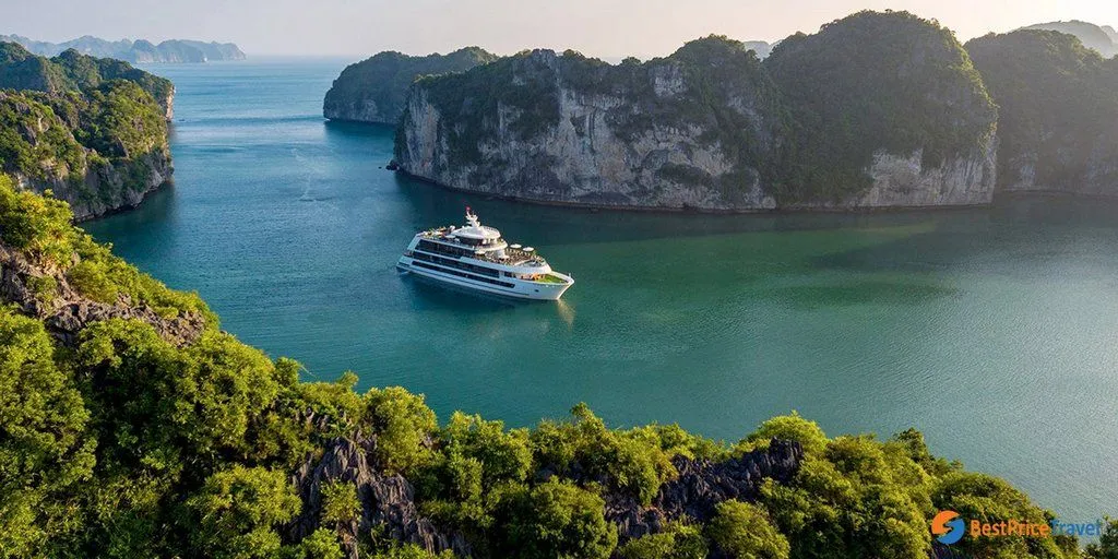 Thời tiết mùa hè Hạ Long