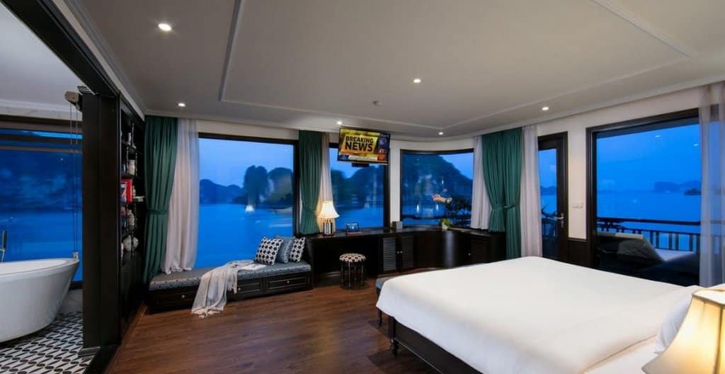 Phòng nghỉ trên Du thuyền Regal Genesis