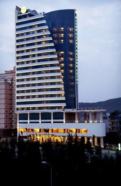 Khách sạn Mường Thanh Grand Hạ Long tại Đông Hùng Thắng