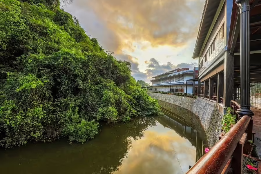 Phong cảnh tuyệt đẹp tại Yoko Onsen Quang Hanh
