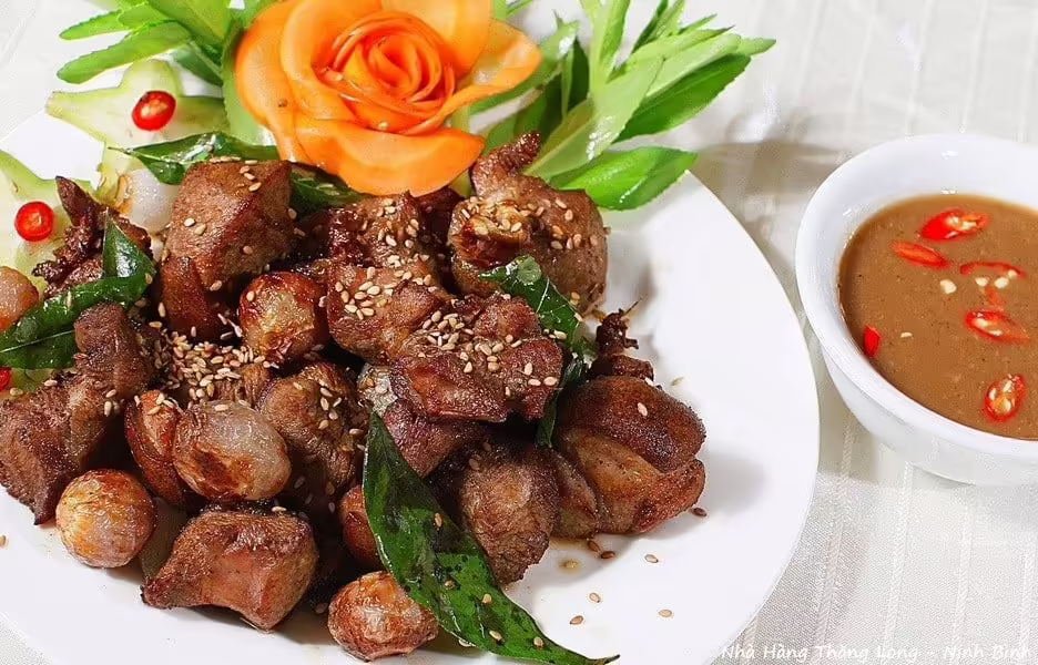 Thưởng thức thịt dê Ninh Bình