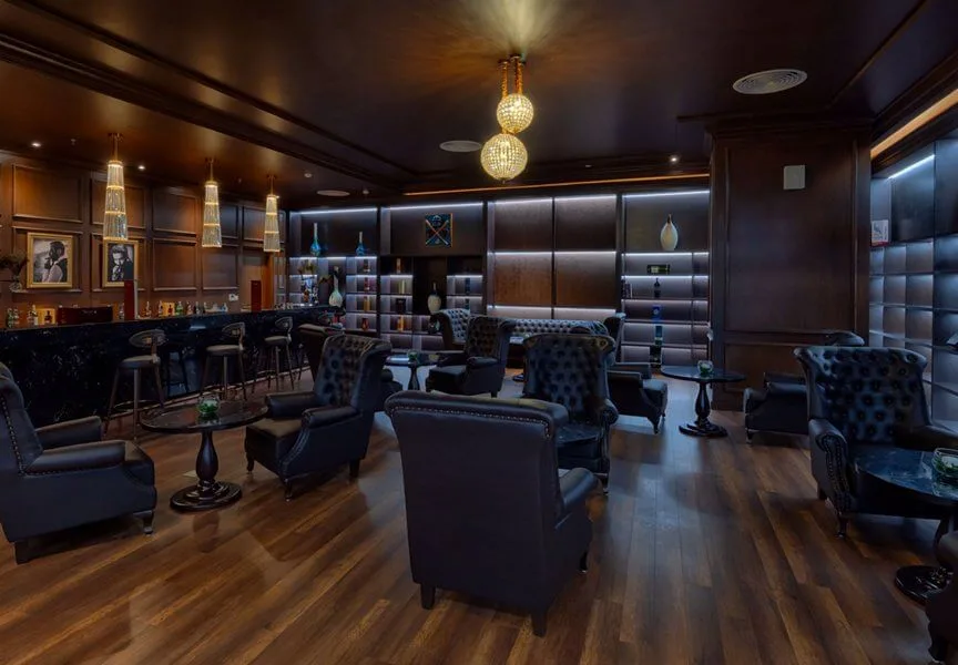 Cigar Lounge