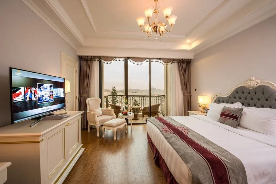 Phòng deluxe hướng vịnh