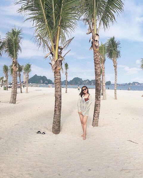 Top 5 bãi biển ở Hạ Long tuyệt đẹp cho kỳ nghỉ của bạn - Vivu Halong