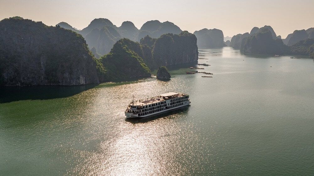 Cruise on Lan Ha Bay