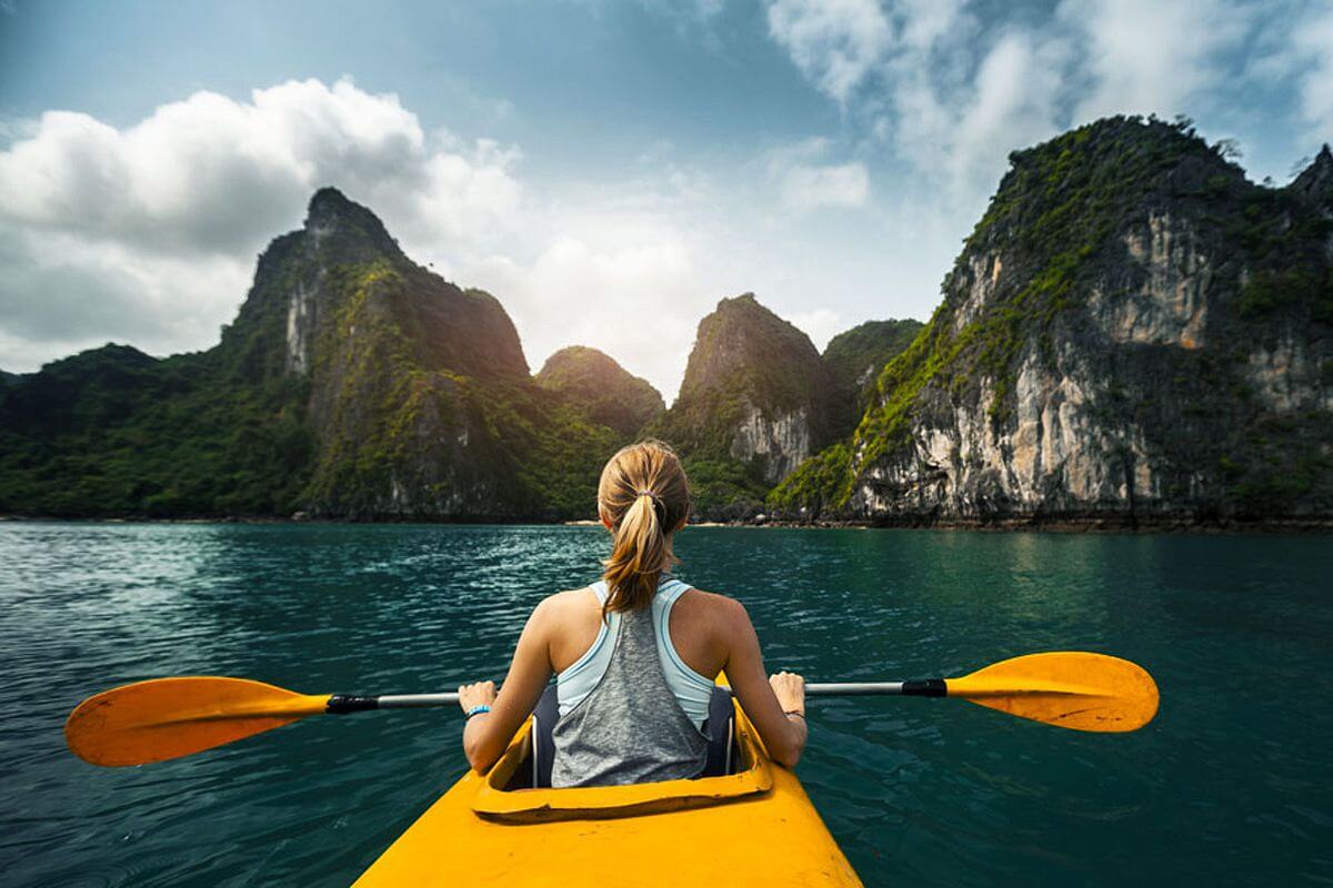 Lan Ha Bay kayaking - Travel Guide & Photos! - Vivu Halong