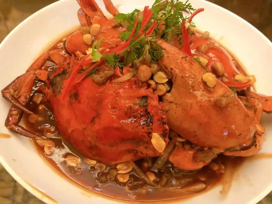 Món cua nhà hàng Ngọc Lục Bảo-Tinh hoa ẩm thực Hạ Long