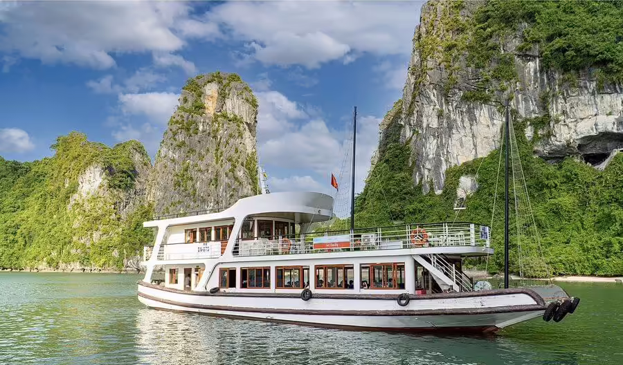 Wego Halong day cruise