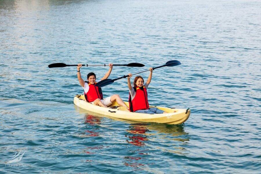 Kayaking Lan Ha Bay