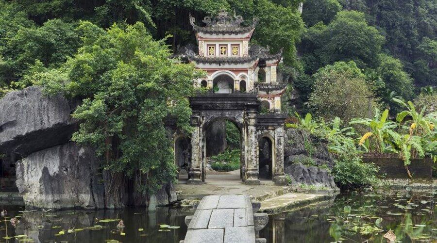 Bich Dong Pagoda