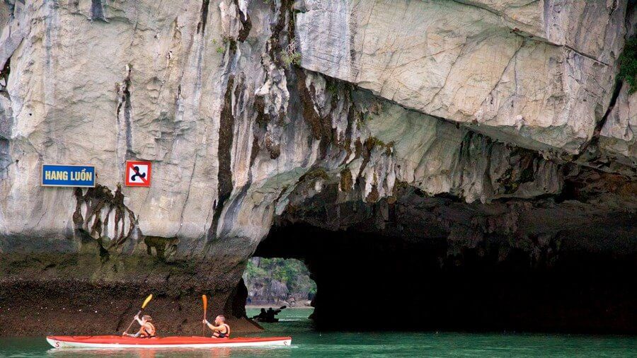 Luon cave in Halong Bay