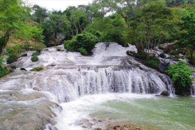 Thác Mơ (Thác Khe Khô, Khe Mực) – Tân Dân – Hoành Bồ, Quảng Ninh