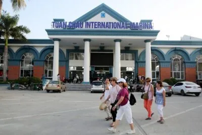 Cảng tàu Quốc tế Tuần Châu: Nơi khởi đầu cho hành trình chiêm ngưỡng Vịnh Hạ Long tươi đẹp