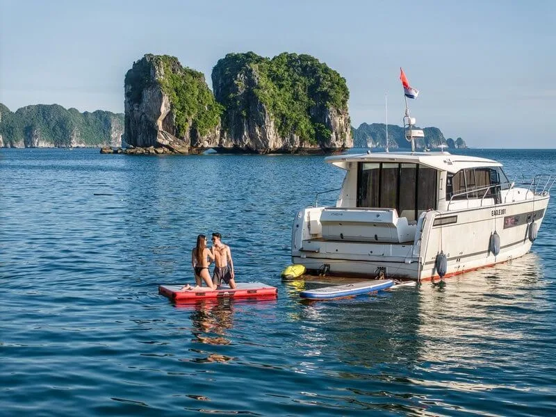 Ngoại thất siêu du thuyền NC14