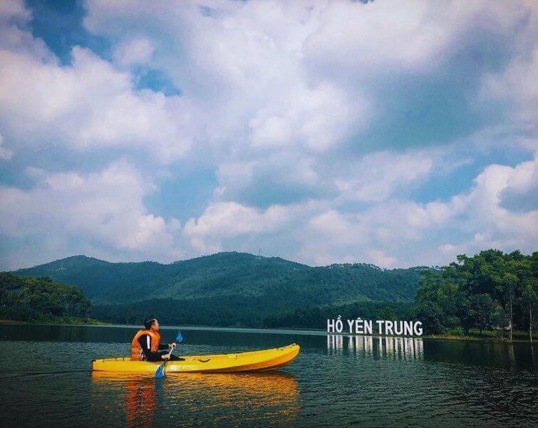 Chèo Kayak Hồ Yên Trung 