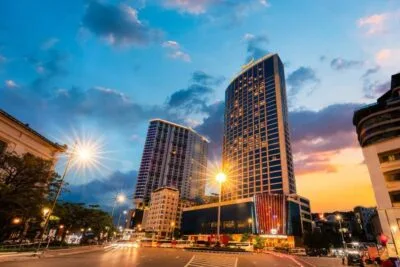 TOP 5 Khách Sạn Gần Sunworld Hạ Long- Review Tốt Nhất