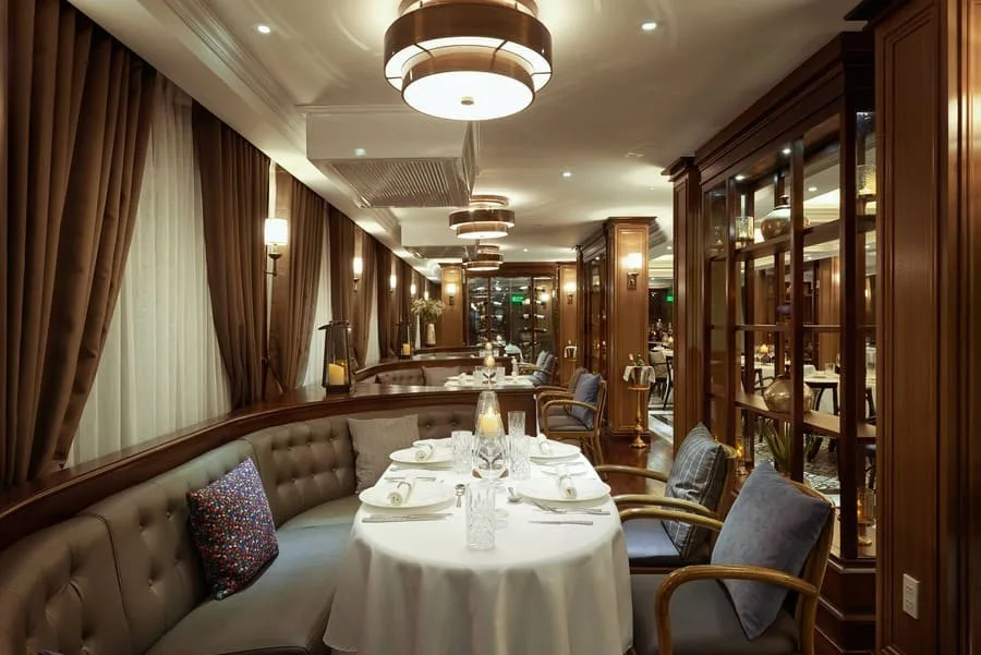 29. La Espacia Restaurant