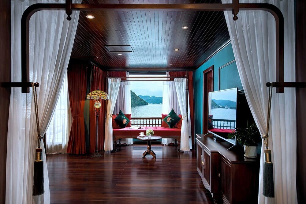 4.4. President Suite Room Indochine Premium Cruise(4)