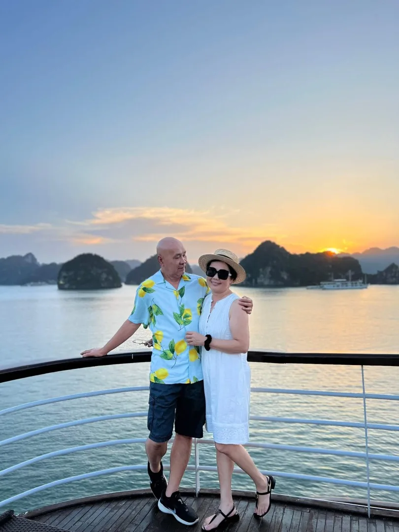 Vivu Halong – #1 Tour Du Thuyền Hạ Long!