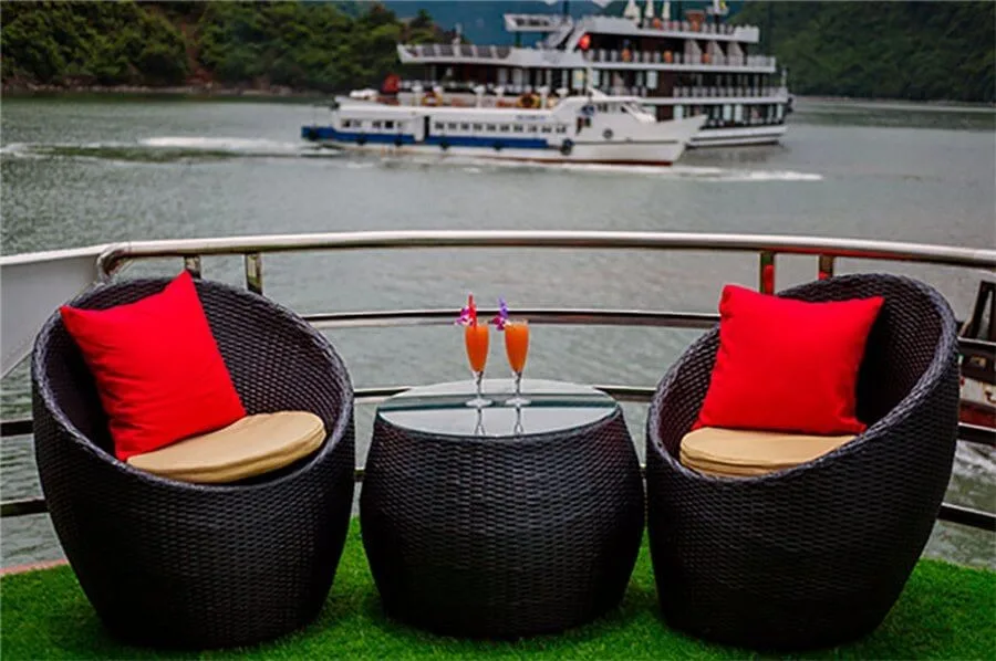 Ha Long Bay One Day Tour 8