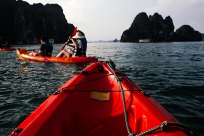 8 Hour Halong Bay Day Cruise with Transfer from Hanoi