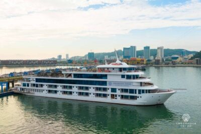 [Giá vé & lịch trình] Du thuyền 5 sao Ambassador Daily Cruise – Tour Hạ Long 7 tiếng & ăn tối