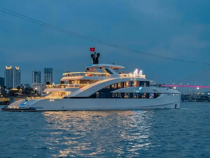 Saquila Yacht (2)