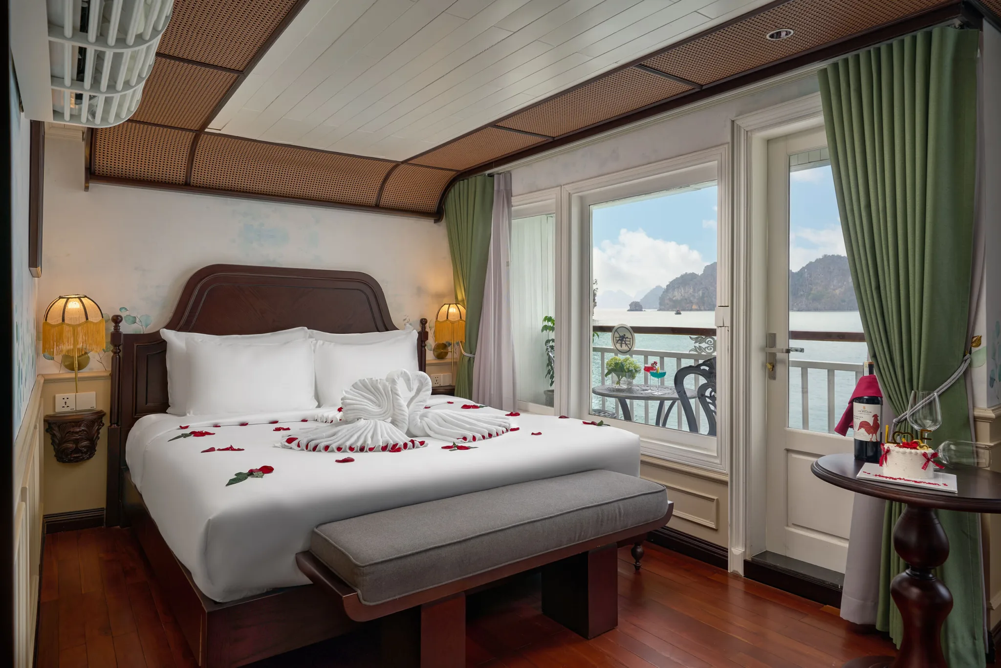 Senior Suite (2)