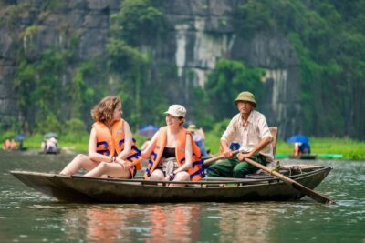 Hoa Lu – Tam Coc – Mua Cave Full Day Tour