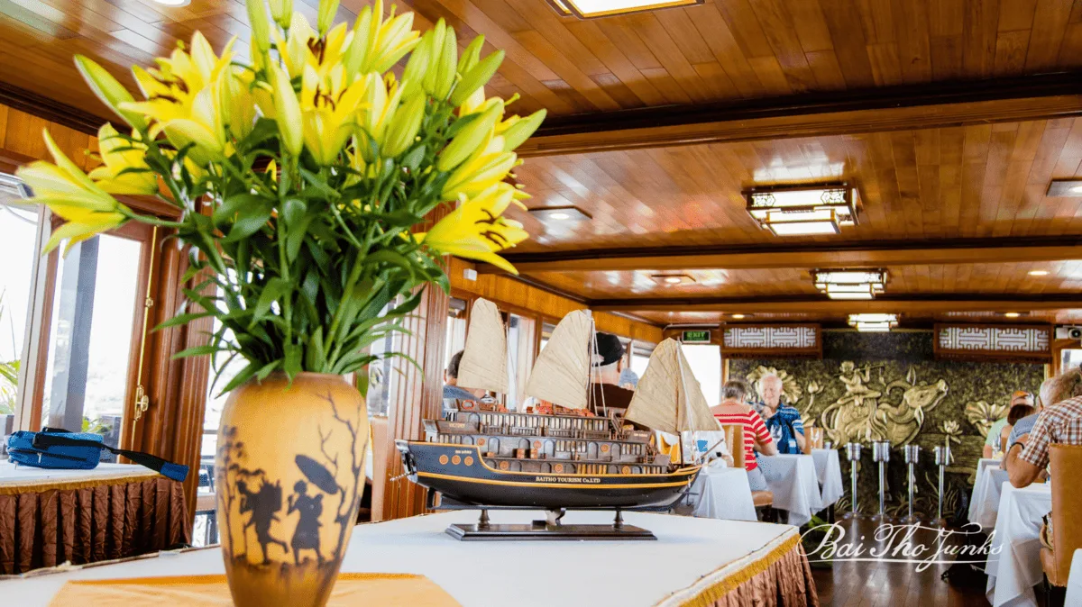 Victory Cruise Restaurant