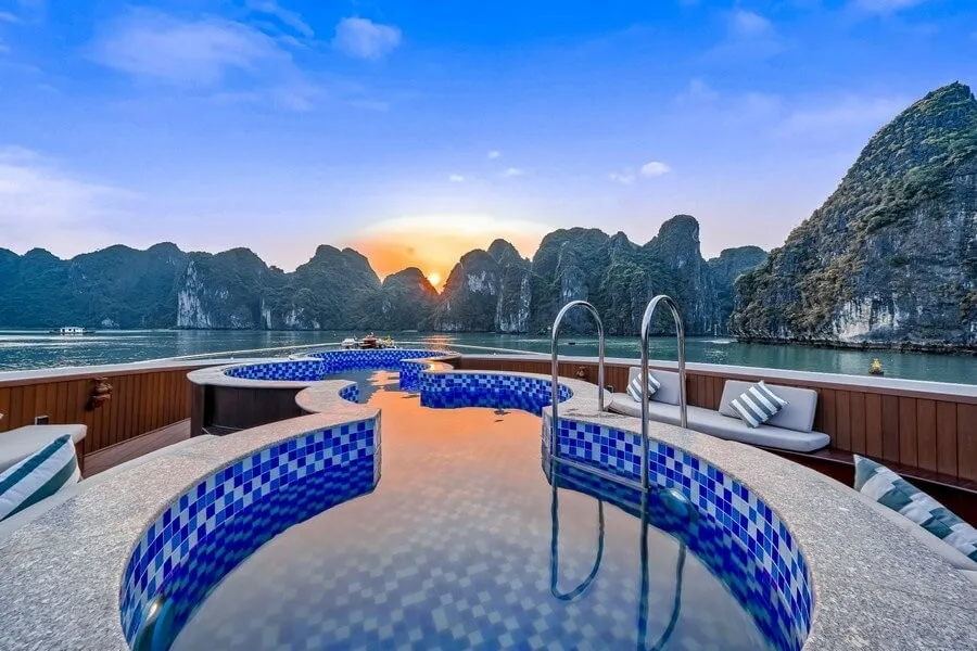 Du Thuyen Halong Symphony Cruise 20