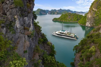 Du thuyền Catamaran Premium (99k), Tour Vịnh Lan Hạ 6h từ Tuần Châu
