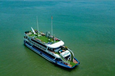 Du thuyền Queen Cruise