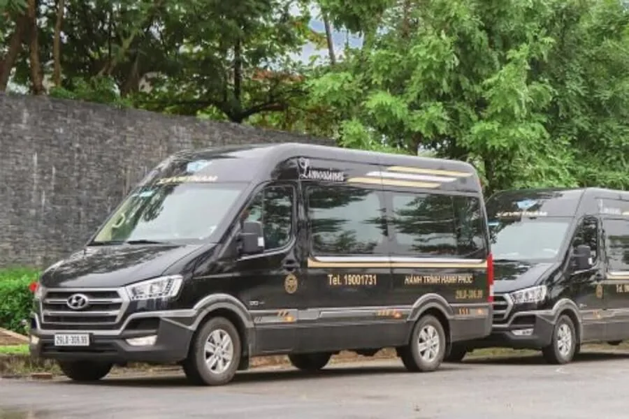 Limousine van from Hanoi Old Quarter to Ninh Binh