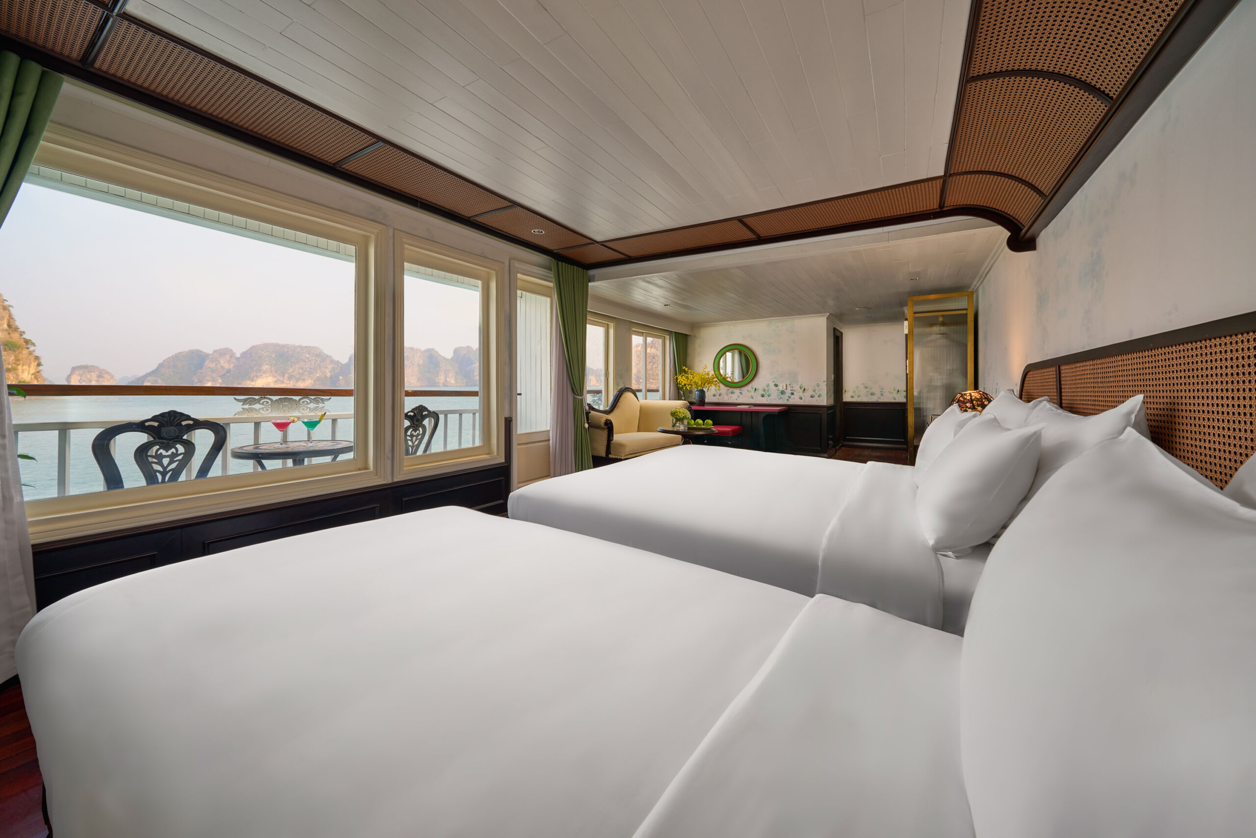 Royal Family Suite (2)