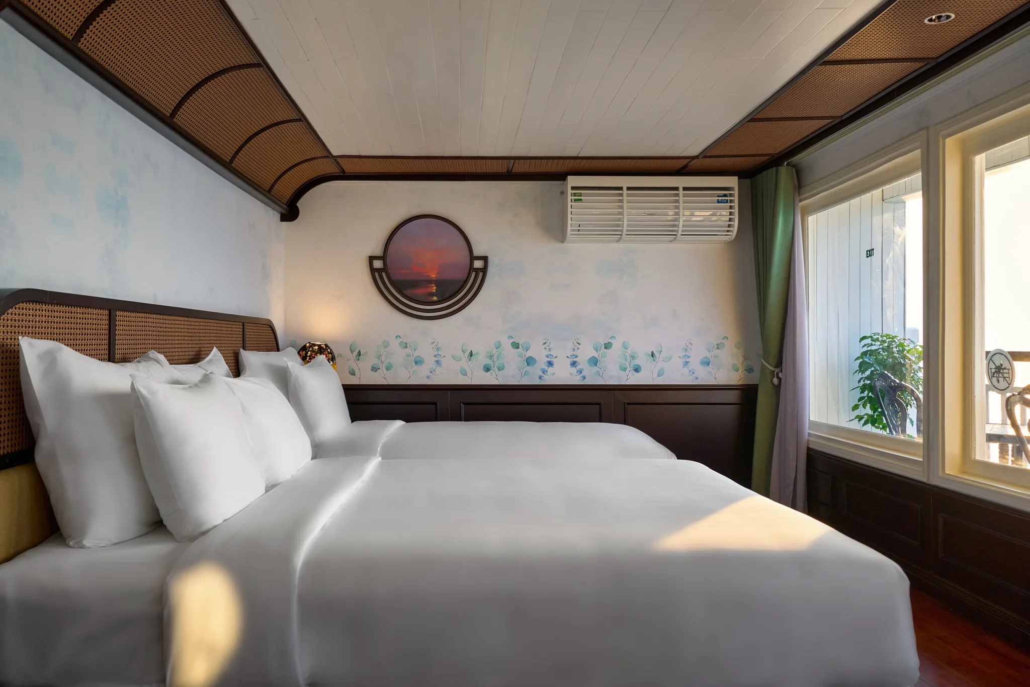 Royal Family Suite (3)
