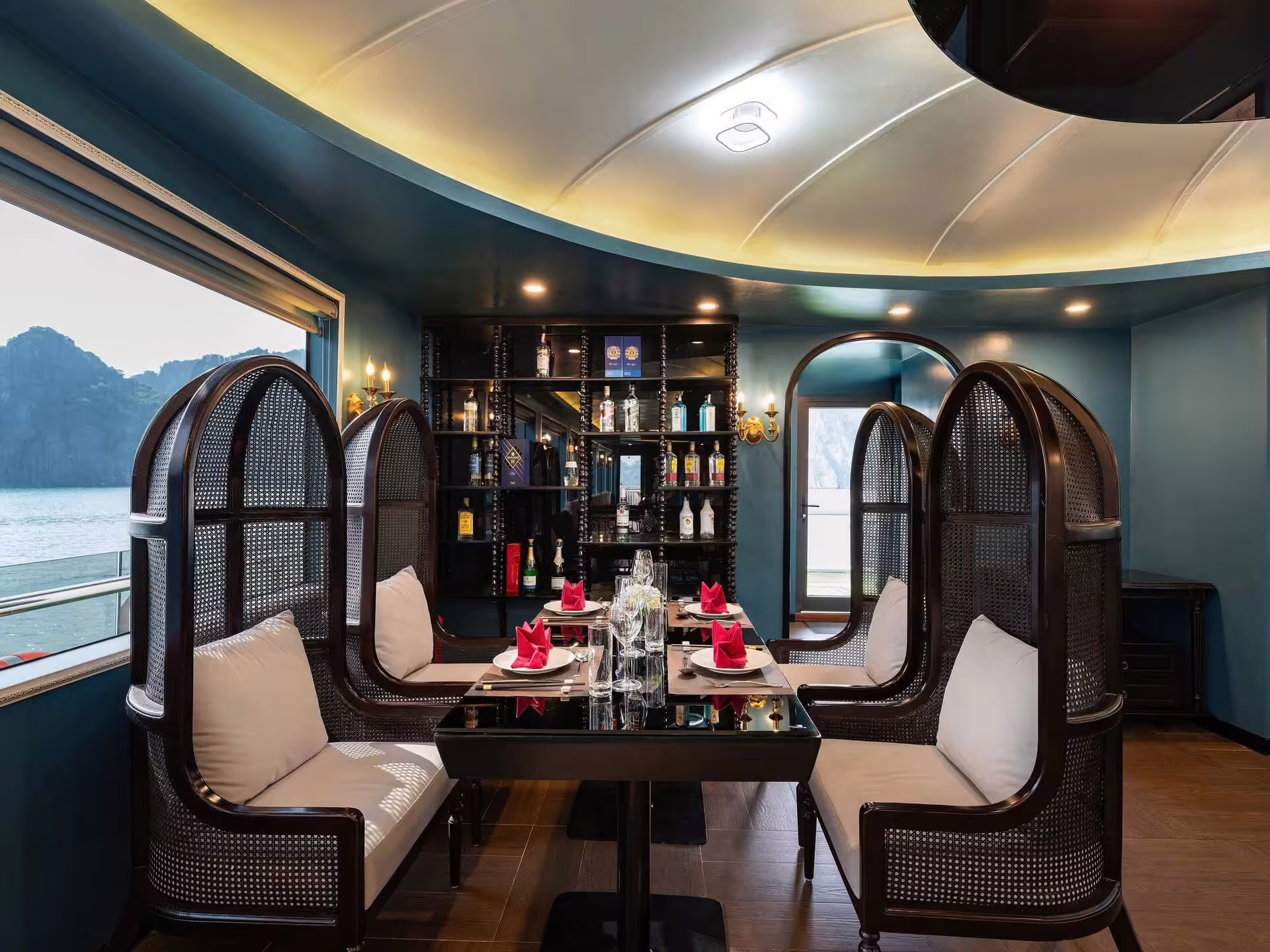 Dragon Luxury Ha Long (13)