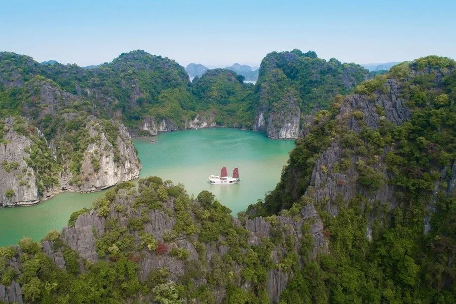 Prince Junk Ha Long Bay 4