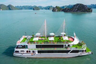 Du thuyền Apollo Cruise – Khám phá Hạ Long với tour 6 tiếng