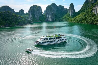 Sonata Cruise Ha Long – (99 guest) Halong Bay 7 Hour Tour