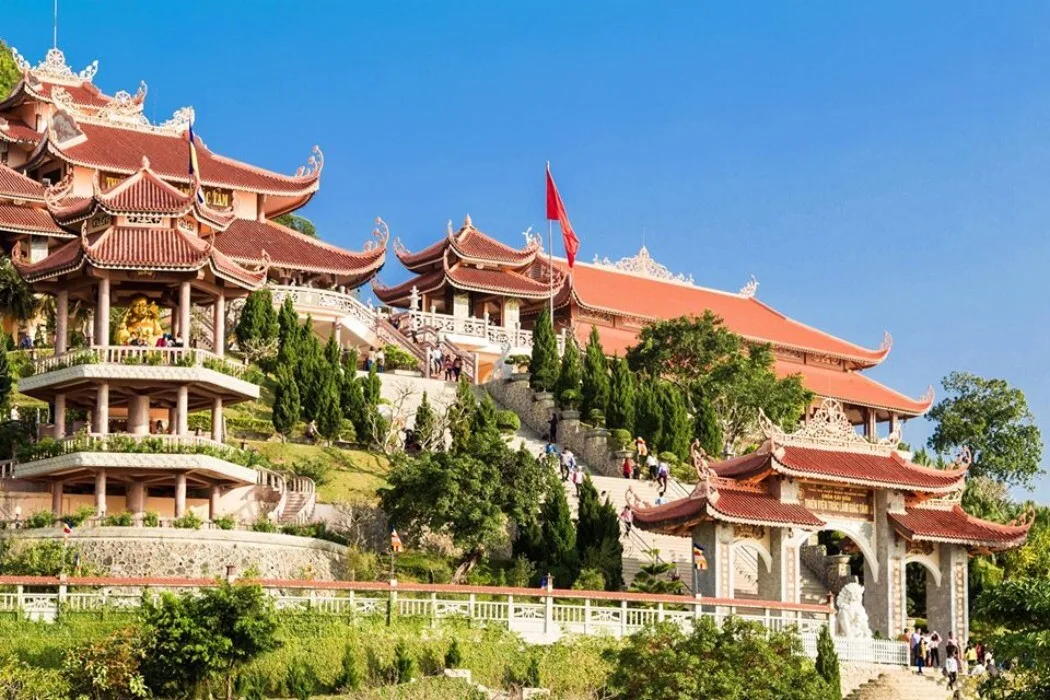 Chùa Cái Bầu