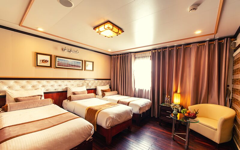 Cabin Du thuyền Swan - Deluxe Cabin