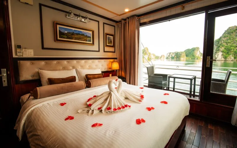 Cabin Du thuyền Swan - Suite Cabin