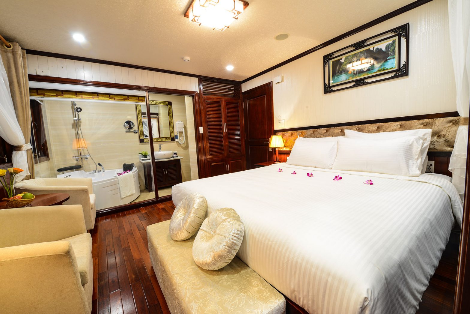 Suite Cabin