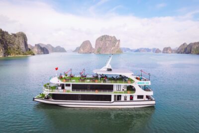 Wonder Of The Sea Cruise (99 Pax) – Explore Halong Bay